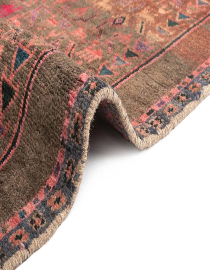 Detail image of 4' x 13' 6 Hamedan Runner Rug