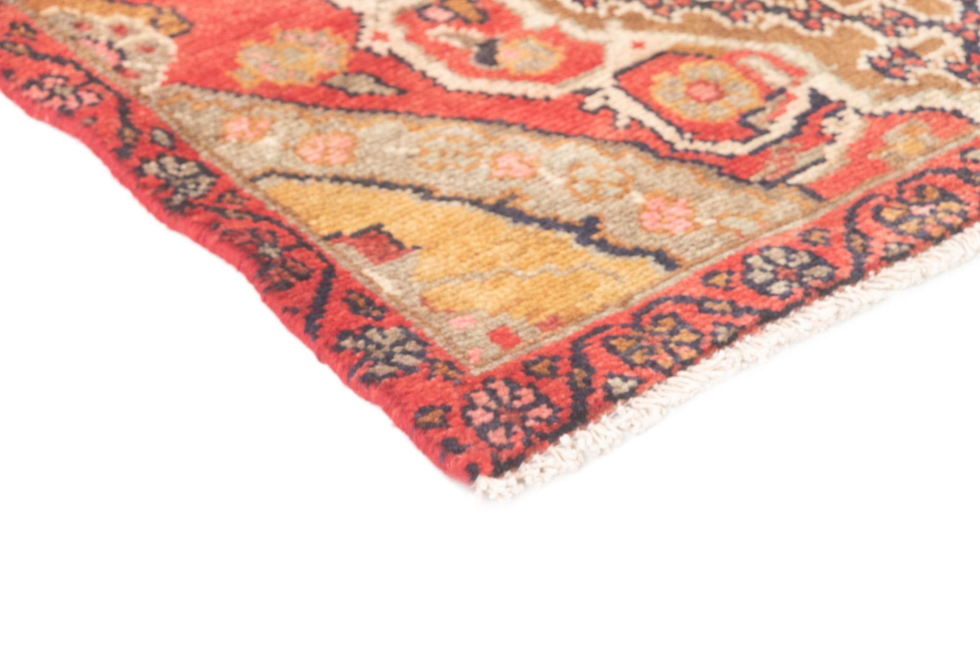 2' 7 x 6' 9 Hamedan Runner Rug