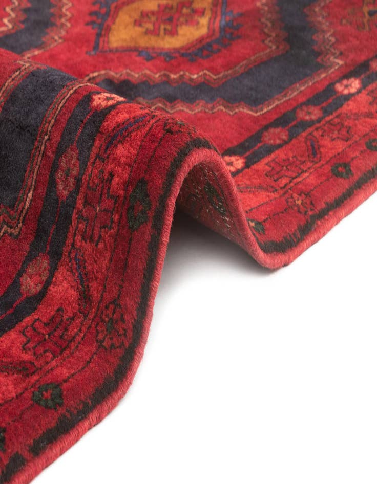 Detail image of 3' 4 x 13' 3 Hamedan Runner Rug