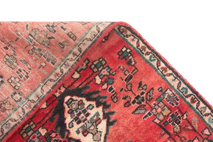 Detail image of 2' 2 x 8' 10 Hamedan Runner Rug