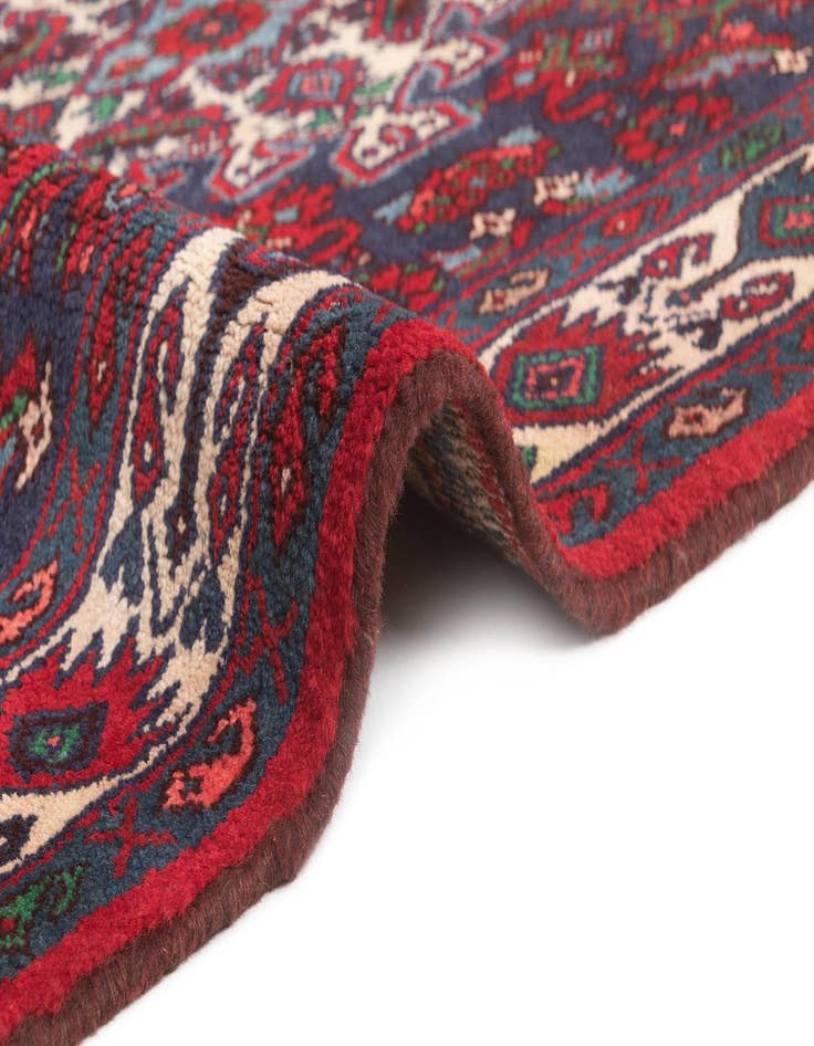 Detail image of 3' 6 x 9' 10 Hamedan Runner Rug