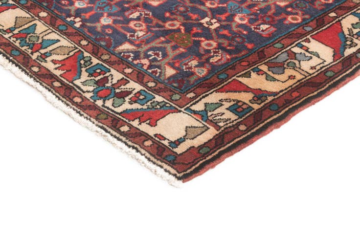 Detail image of 3' 3 x 9' 5 Hamedan Runner Rug