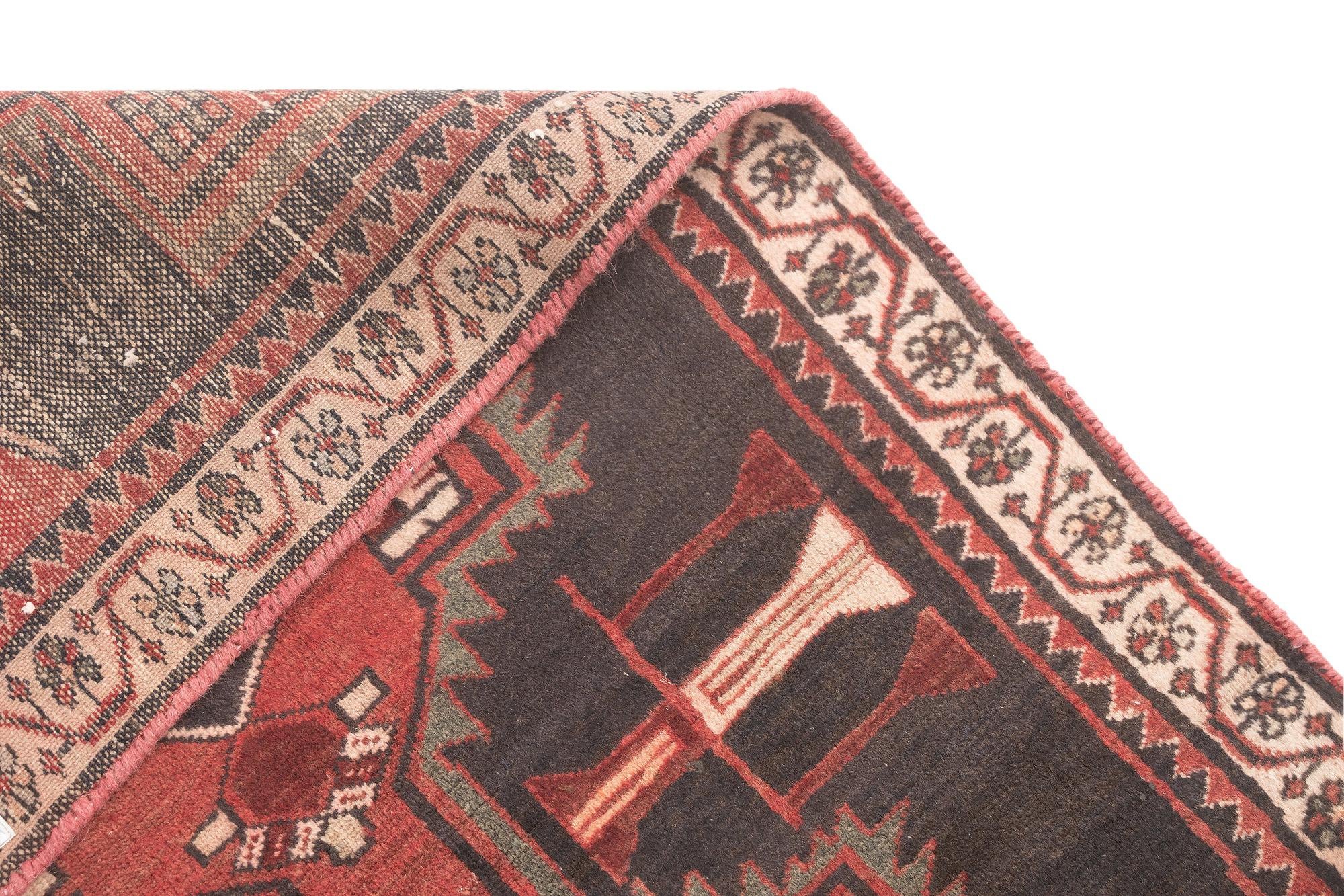 3' 3 x 9' 1 Hamedan Runner Rug