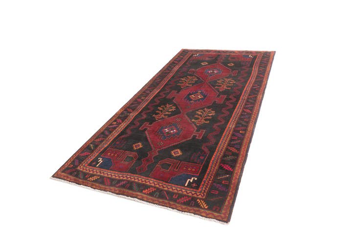 Detail image of 5' x 10' 4 Hamedan Runner Rug