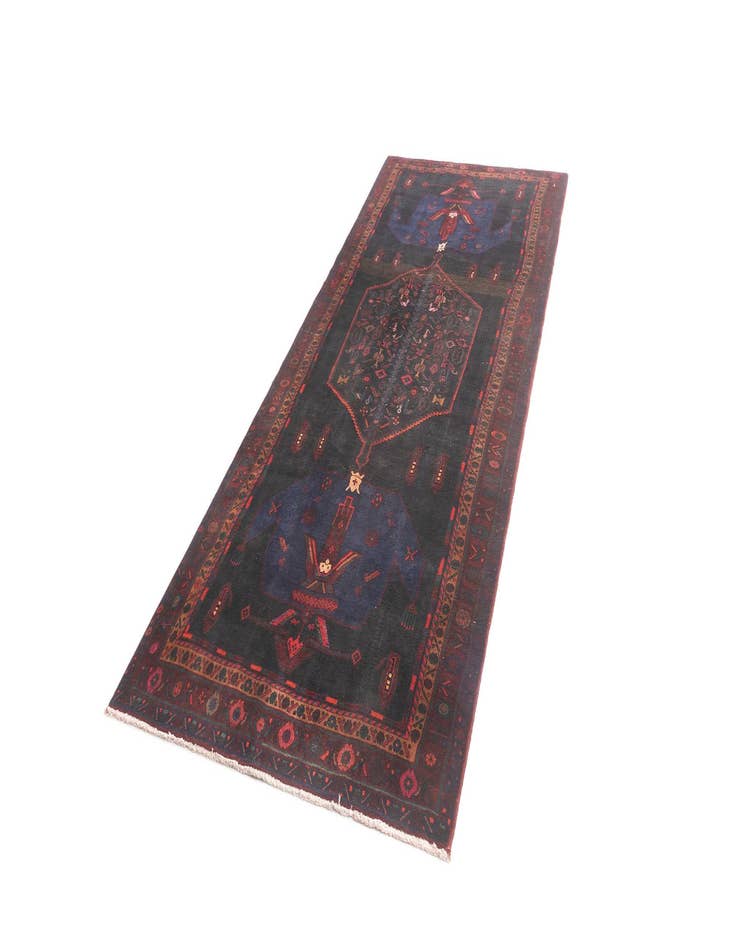 Detail image of 4' 11 x 12' 10 Hamedan Runner Rug