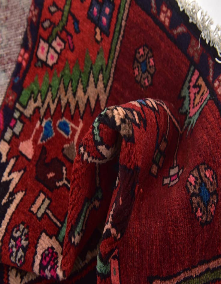 Detail image of 2' 8 x 6' 6 Hand Knotted Hamedan Persian Wool Runner Rug