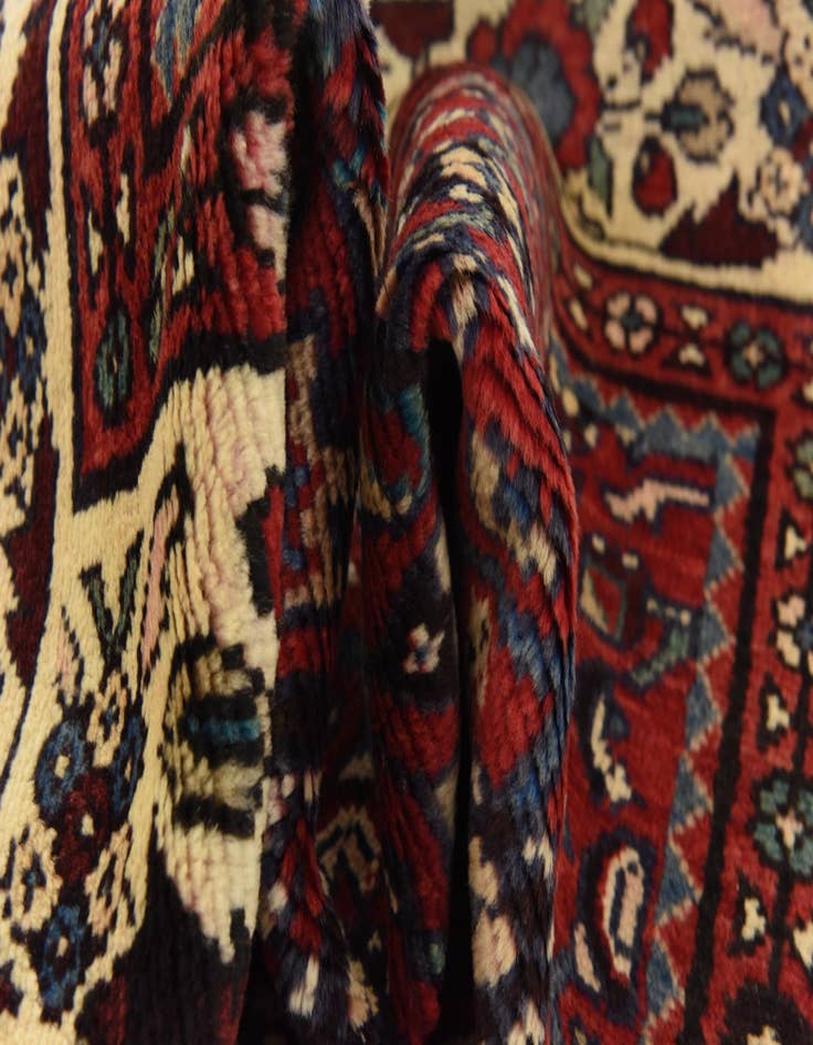 Detail image of 3' 6 x 9' 6  Hand Knotted Hossainabad Persian Wool Runner Rug