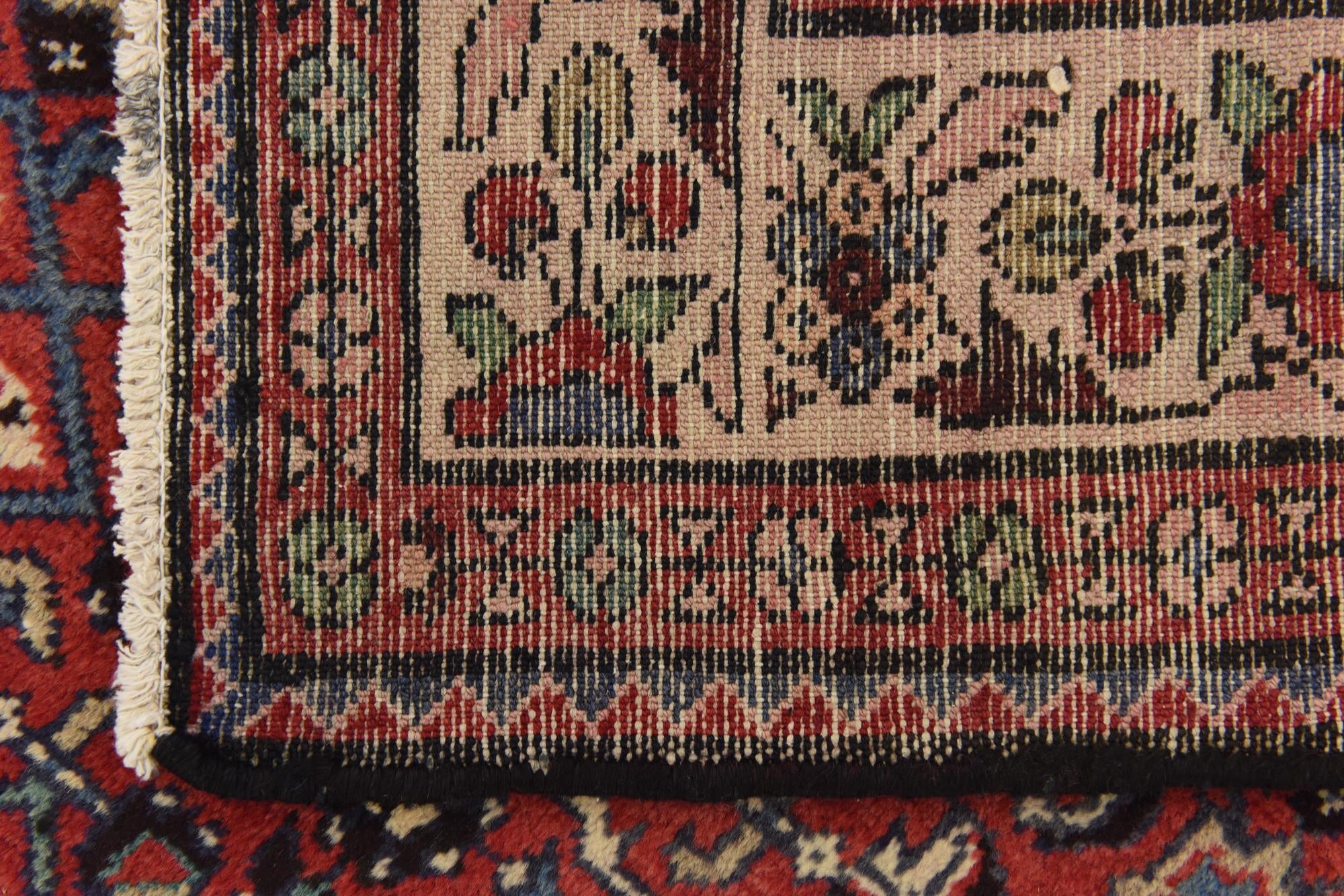 3' 6 x 9' 6 Hand Knotted Hossainabad Persian Wool Runner Rug