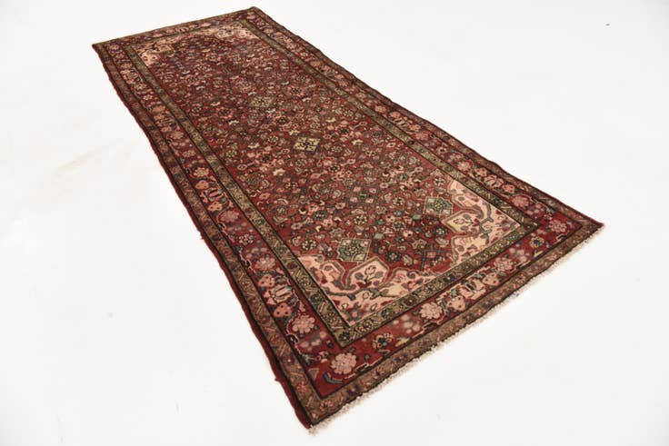 Detail image of 4' x 9' 7 Hand Knotted Hossainabad Persian Wool Runner Rug
