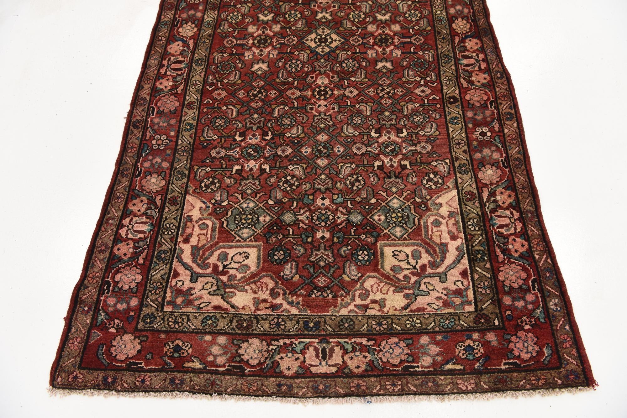 4' x 9' 7 Hand Knotted Hossainabad Persian Wool Runner Rug