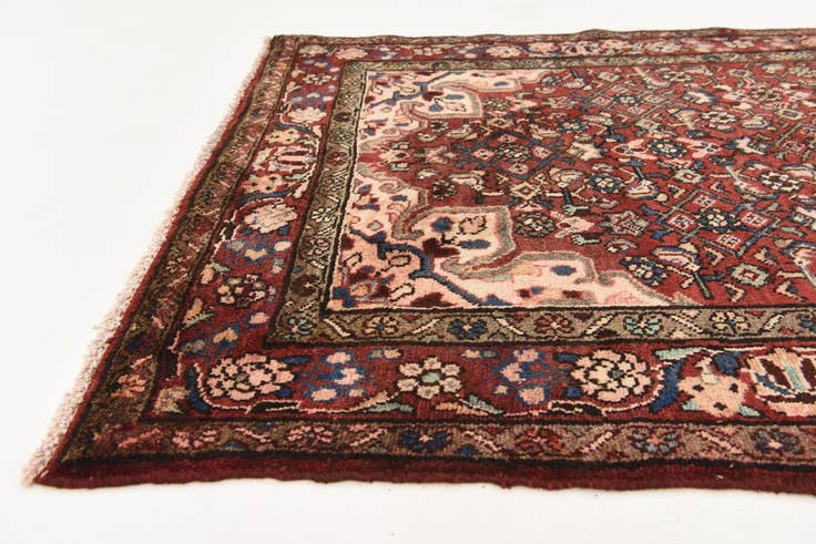 Detail image of 4' x 9' 7 Hand Knotted Hossainabad Persian Wool Runner Rug