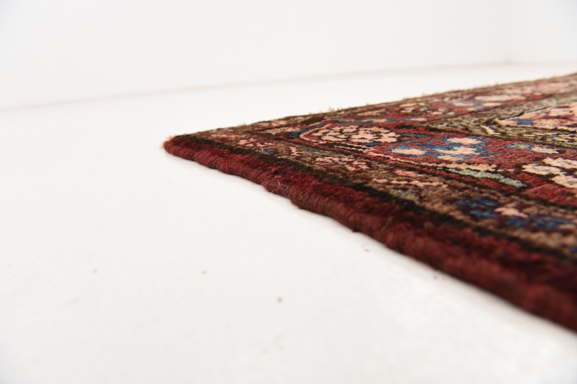 4' x 9' 7 Hand Knotted Hossainabad Persian Wool Runner Rug