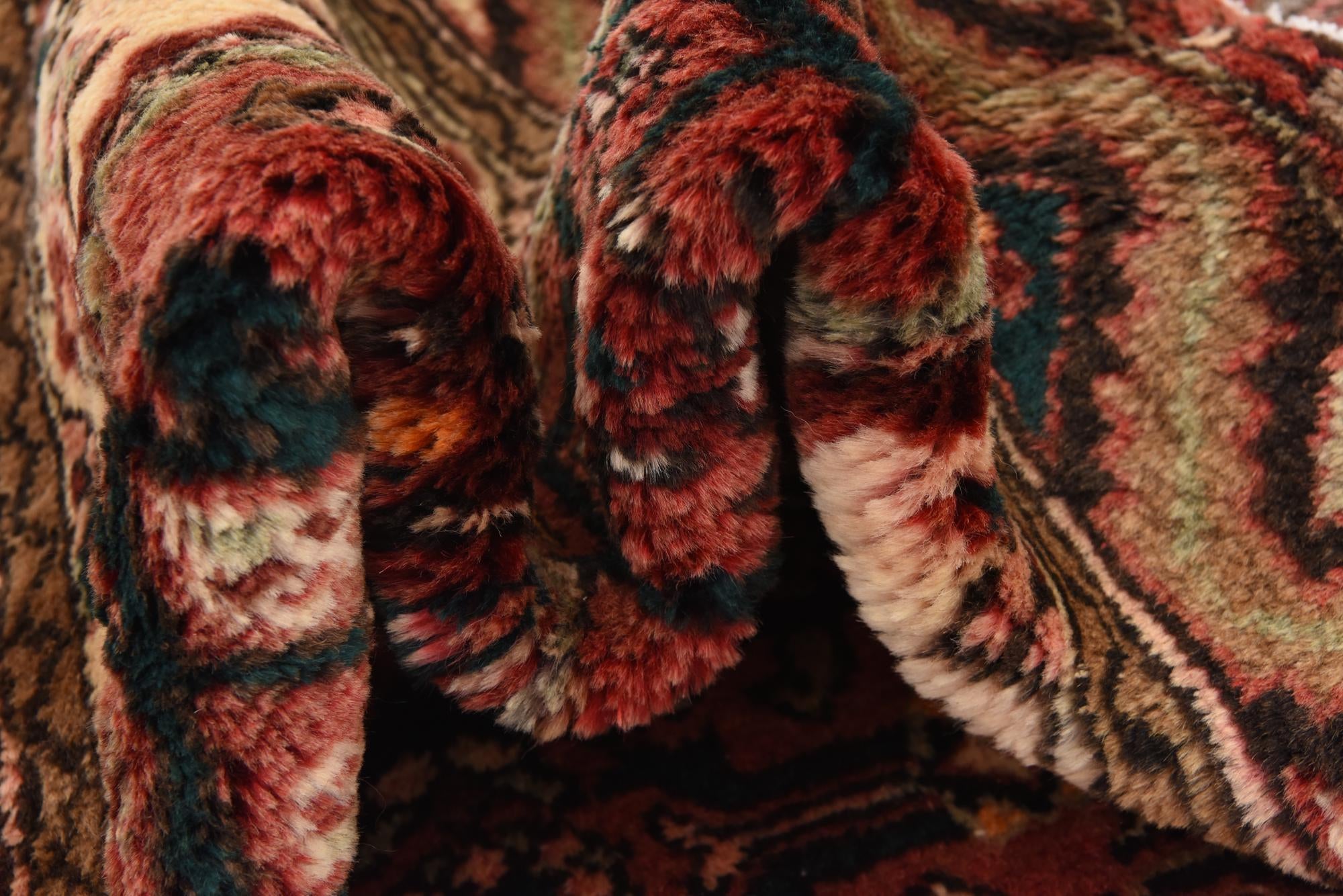 3' 9 x 10' Hand Knotted Hossainabad Persian Wool Runner Rug