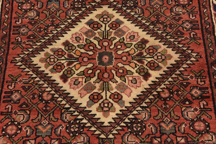 Detail image of 3' 9 x 10' 4 Hand Knotted Hossainabad Persian Wool Runner Rug