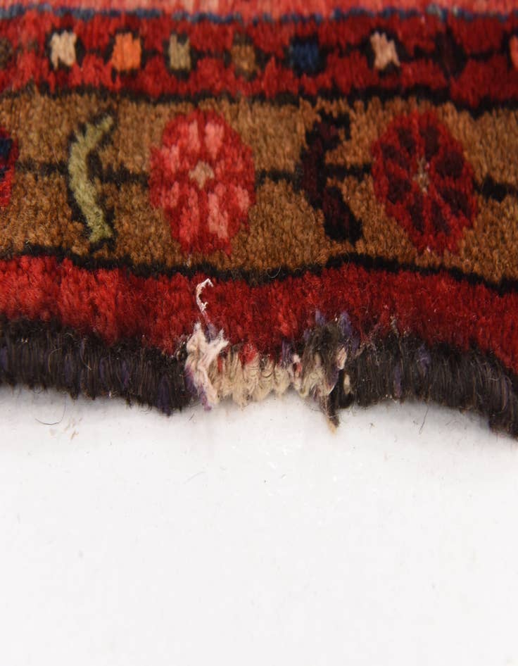 Detail image of 4' x 16' 10 Hand Knotted Hossainabad Persian Wool Runner Rug