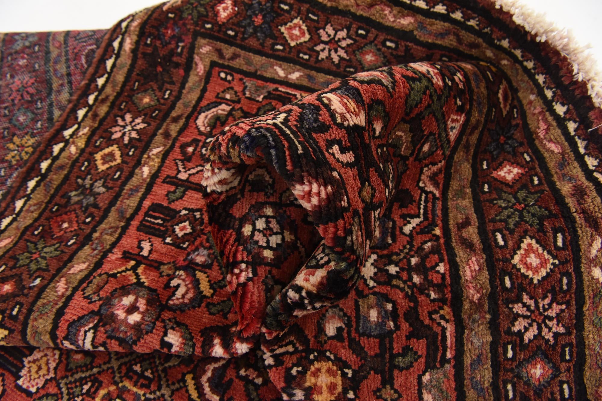 115cm x 305cm Hand Knotted Hossainabad Persian Wool Runner Rug