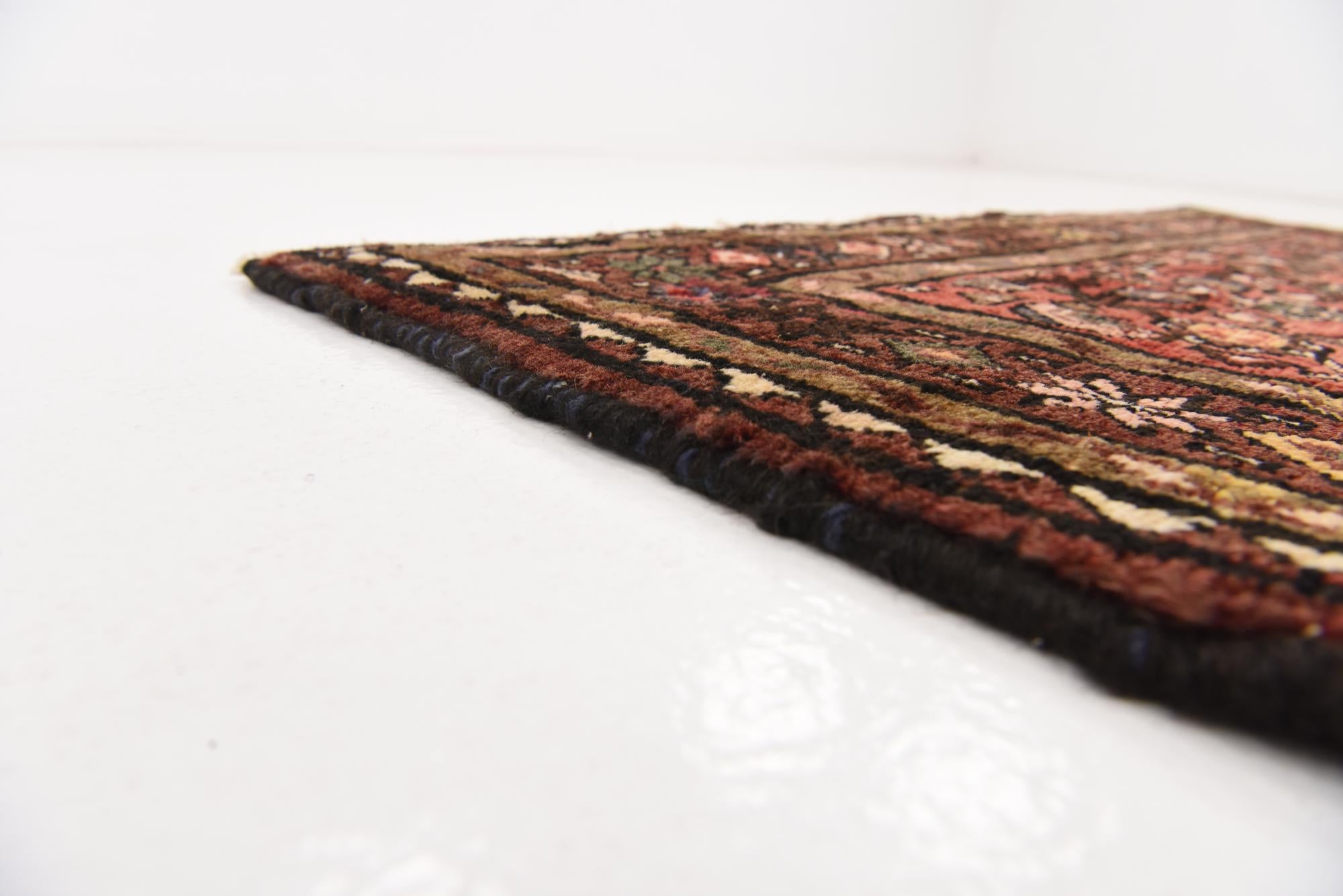 115cm x 305cm Hand Knotted Hossainabad Persian Wool Runner Rug