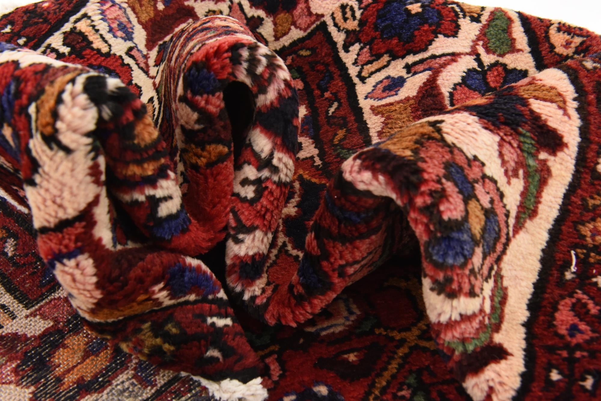 4' x 9' 6 Hand Knotted Hossainabad Persian Wool Runner Rug
