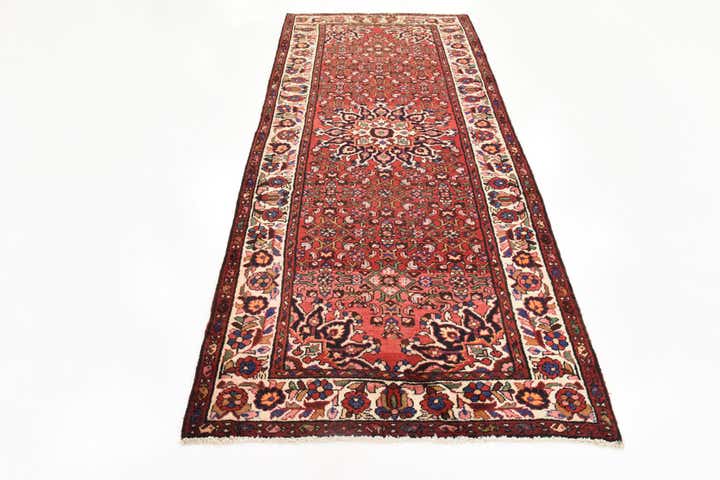 4' x 9' 6 Hand Knotted Hossainabad Persian Wool Runner Rug