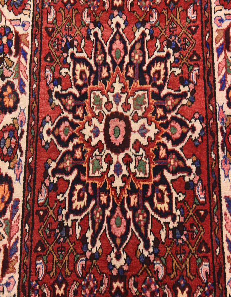 Detail image of 4' x 9' 6 Hand Knotted Hossainabad Persian Wool Runner Rug