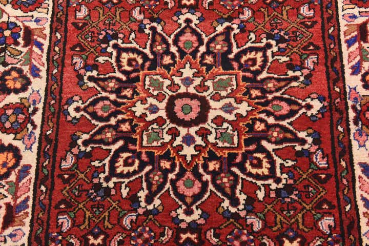 4' x 9' 6 Hand Knotted Hossainabad Persian Wool Runner Rug