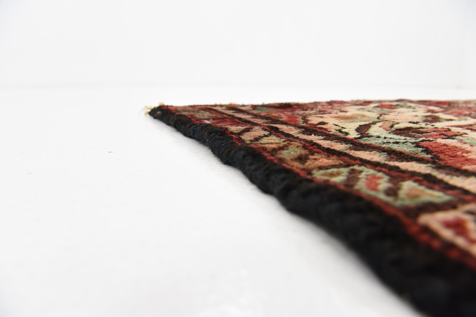 3' 11 x 10' 1 Hand Knotted Hossainabad Persian Wool Runner Rug