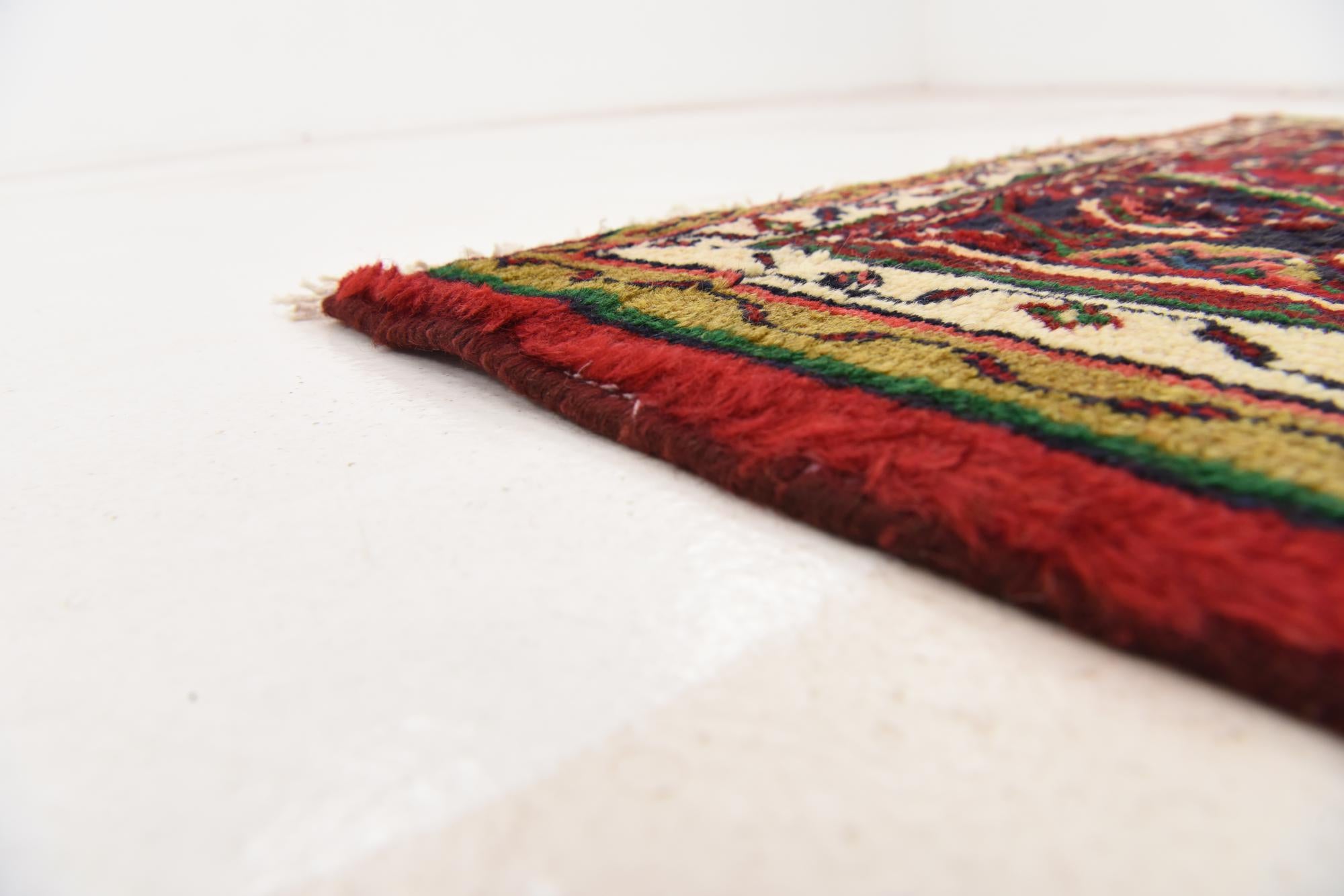3' 5 x 9' 8 Hand Knotted Hossainabad Persian Wool Runner Rug