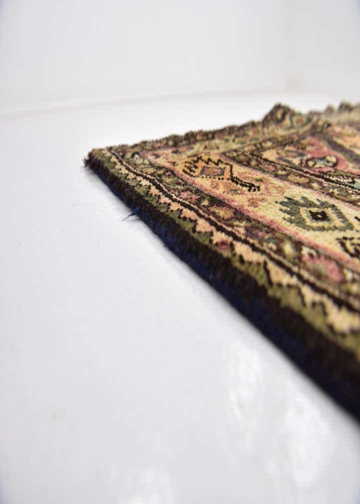 5' x 10' 5 Hand Knotted Hossainabad Persian Wool Runner Rug