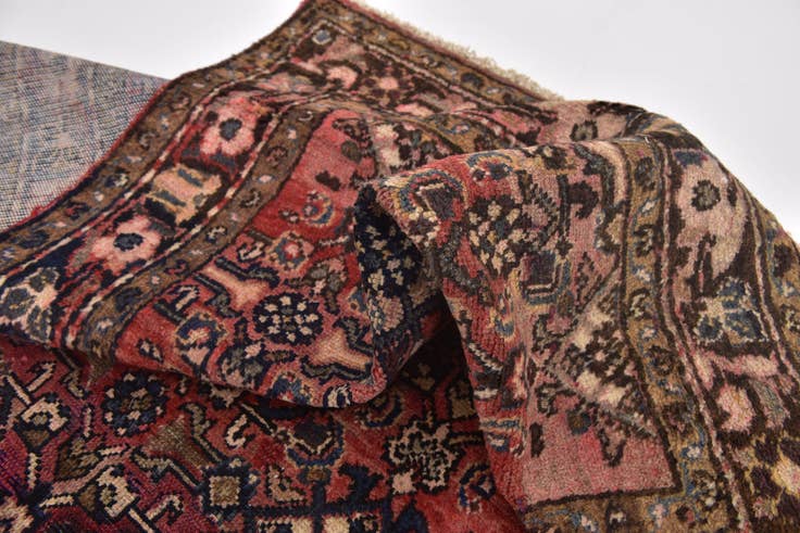 Detail image of 3' 2 x 10' Hand Knotted Hossainabad Persian Wool Runner Rug