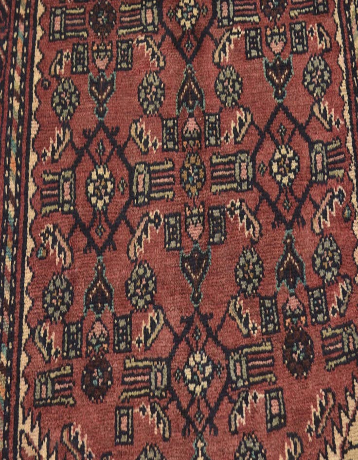 Detail image of 3' 9 x 10' Hand Knotted Hossainabad Persian Wool Runner Rug