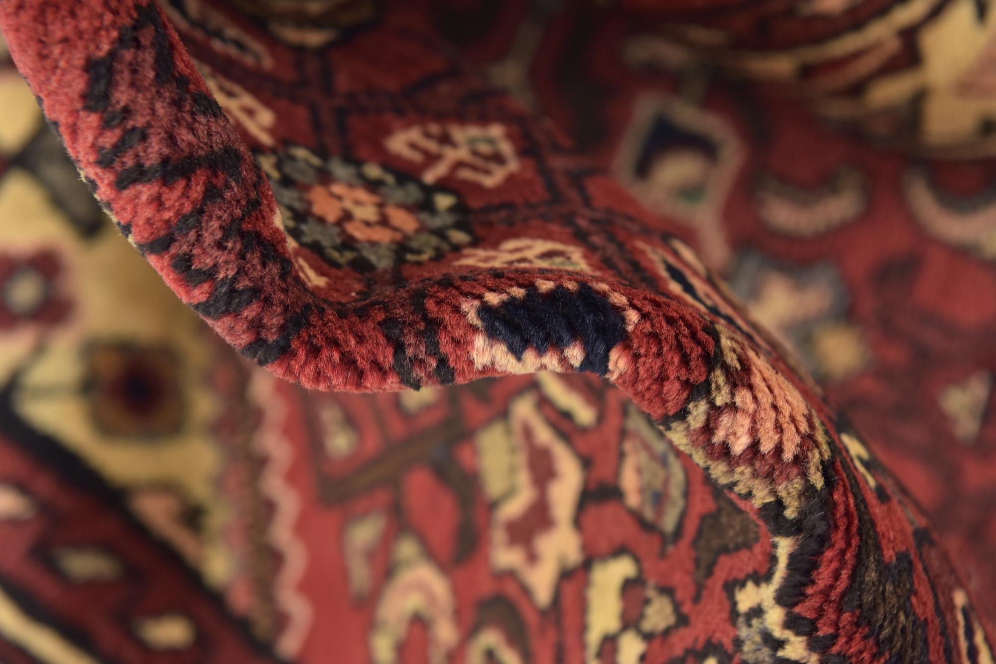 3' 9 x 10' 5 Hand Knotted Hossainabad Persian Wool Runner Rug