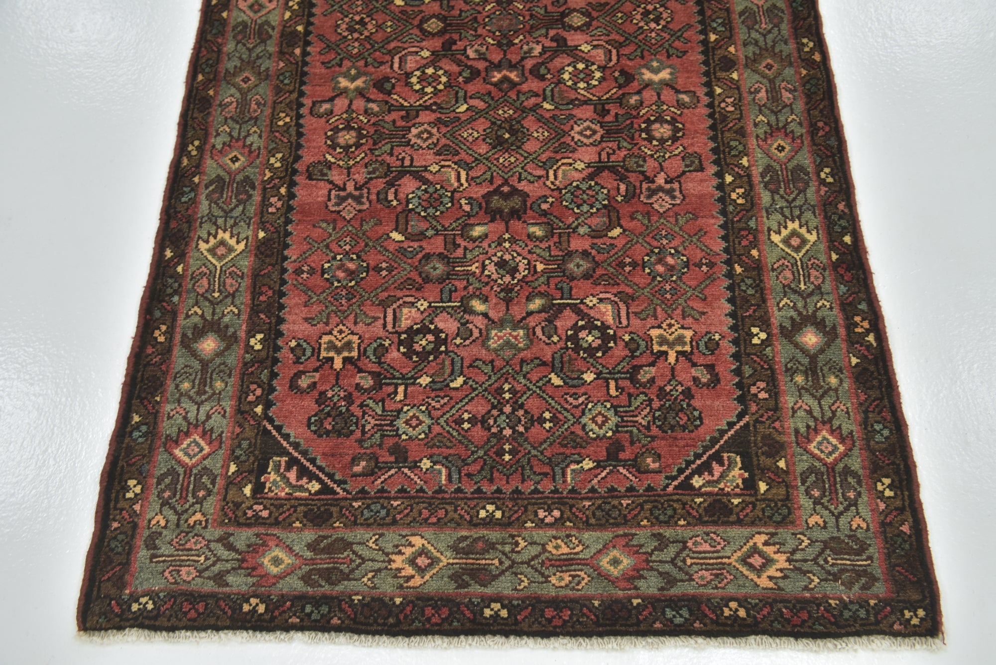 105cm x 295cm Hand Knotted Hossainabad Persian Wool Runner Rug
