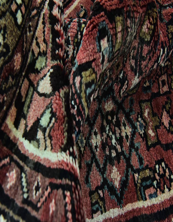 Detail image of 3' 9 x 9' 7  Hand Knotted Hossainabad Persian Wool Runner Rug