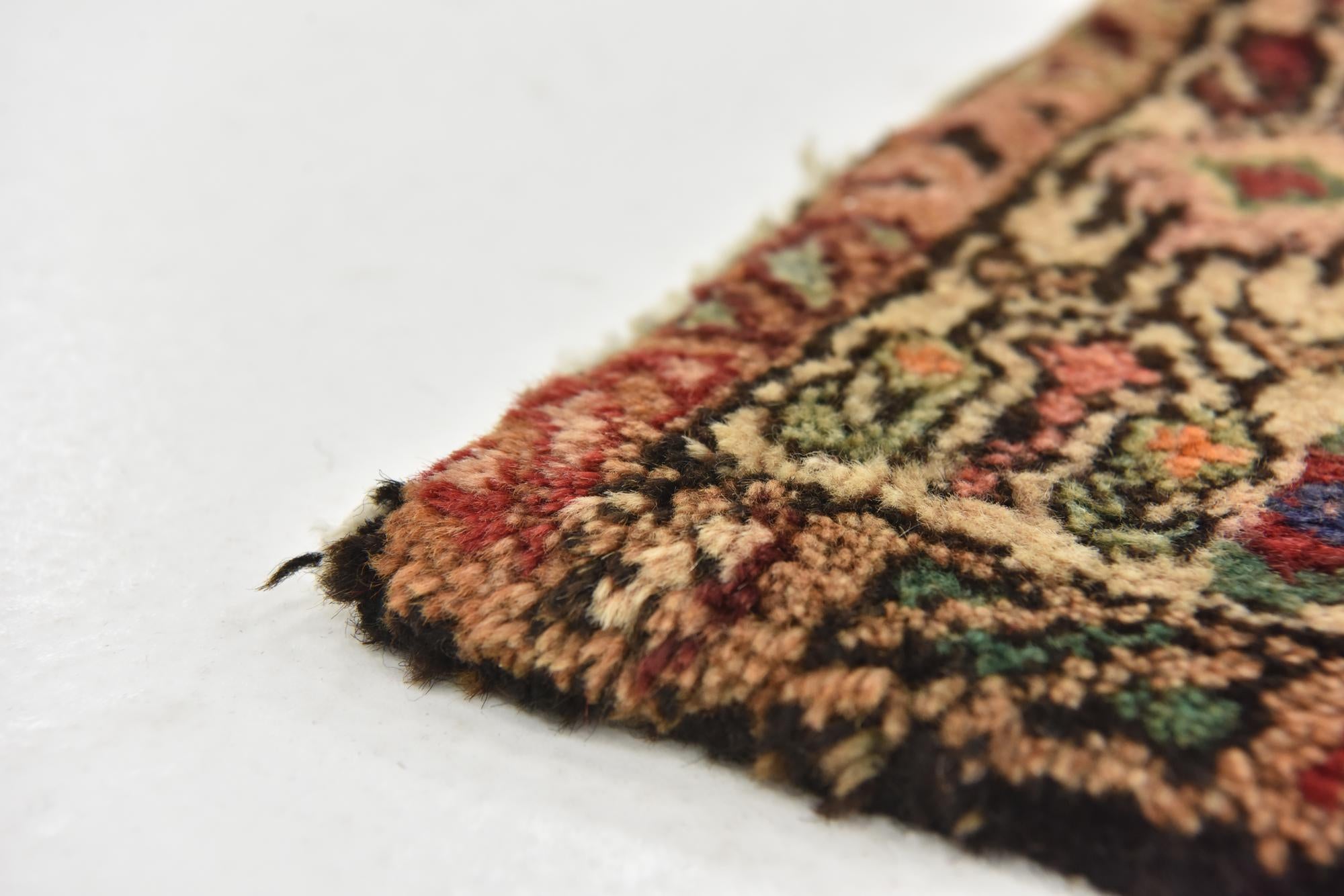 105cm x 310cm Hand Knotted Hossainabad Persian Wool Runner Rug