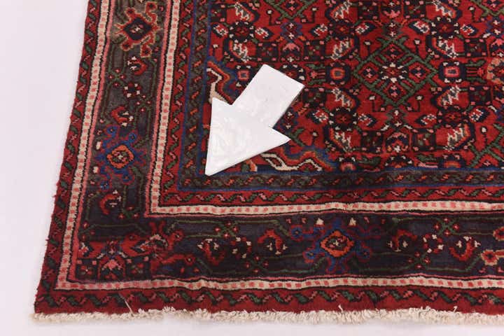 5' x 9' 6 Hand Knotted Hossainabad Persian Wool Runner Rug