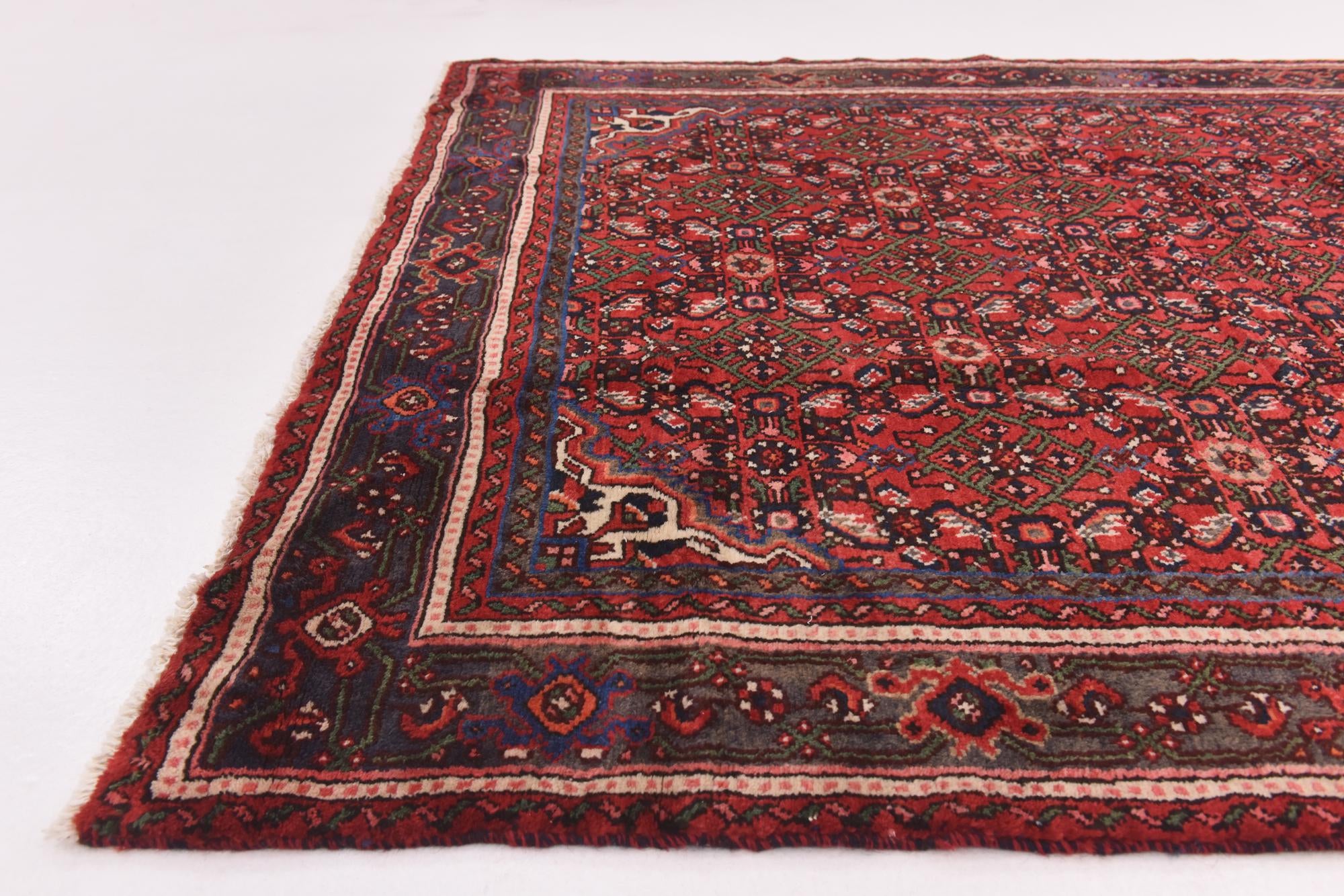 5' x 9' 6 Hand Knotted Hossainabad Persian Wool Runner Rug