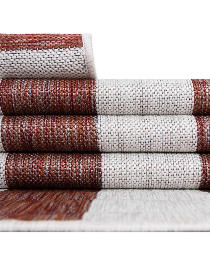 Detail image of 2' x 8' Easy-Clean Jill Zarin Indoor / Outdoor Runner Rug