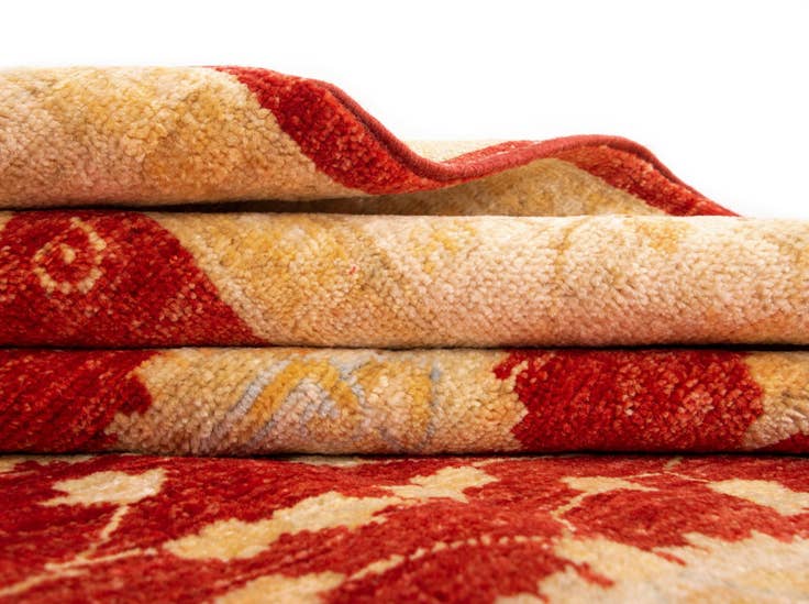 Detail image of 4' 8 x 11' 4 Kaizar Wool Runner Rug