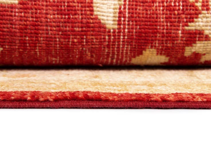 Detail image of 4' 8 x 11' 4 Kaizar Wool Runner Rug