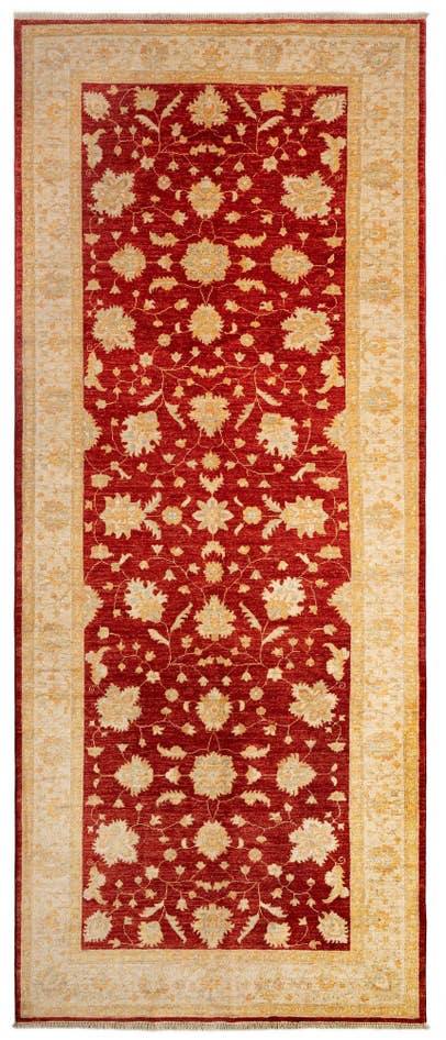 Detail image of 4' 8 x 11' 4 Kaizar Wool Runner Rug