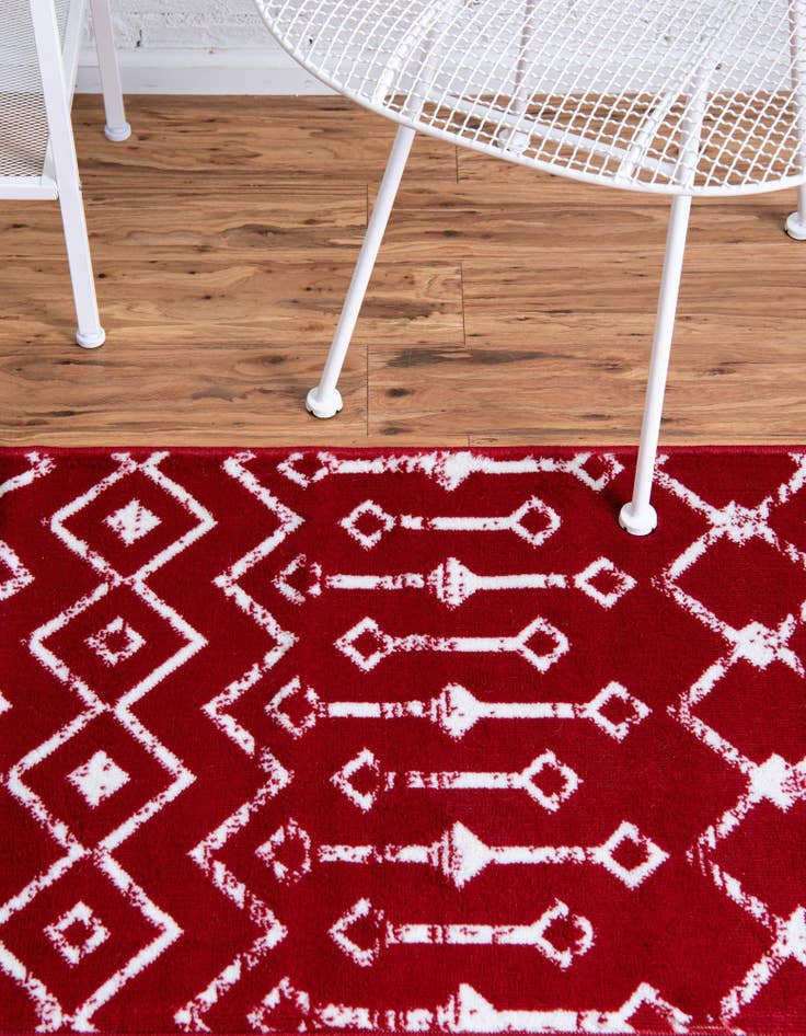 Detail image of 2' x 6' 7 Kasbah Trellis Runner Rug