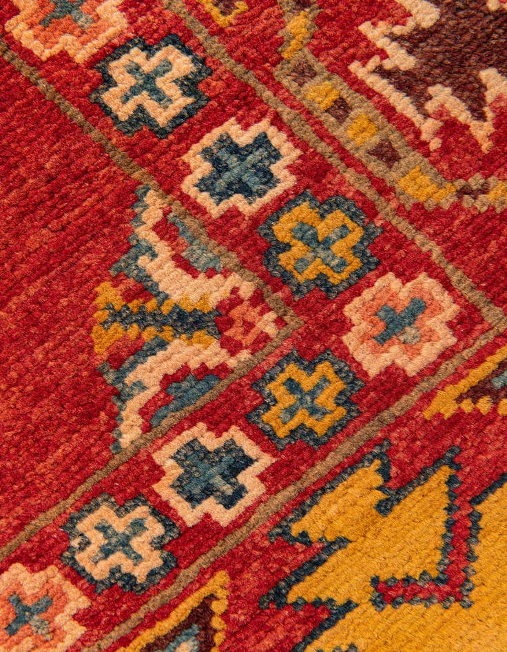 Detail image of 2' 8 x 6' 5  Hand Knotted Kazak Runner Rug