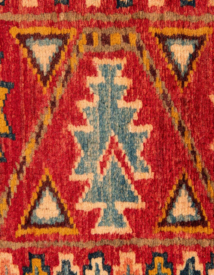 Detail image of 2' 8 x 6' 5  Hand Knotted Kazak Runner Rug