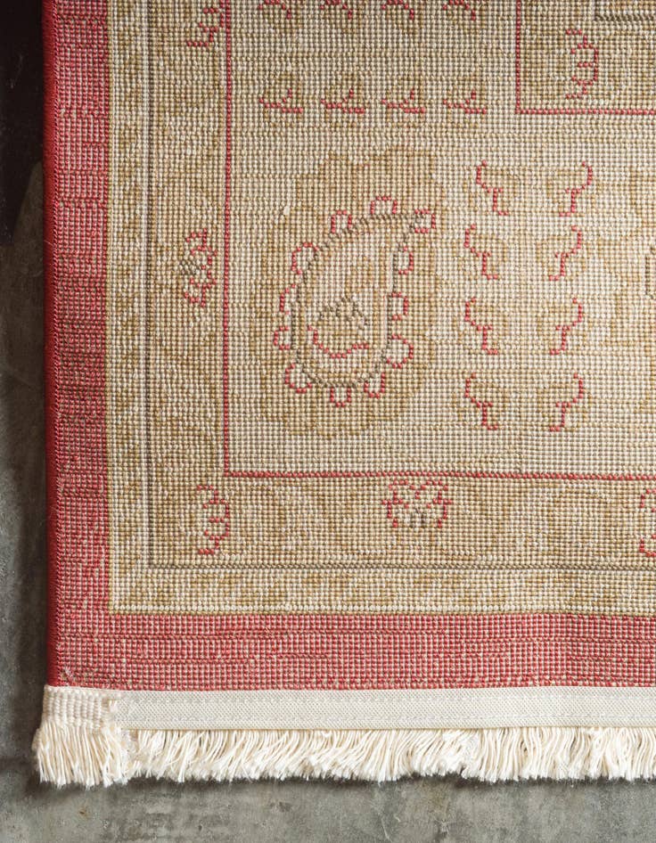 Detail image of 2' 7 x 10' Kensington Runner Rug