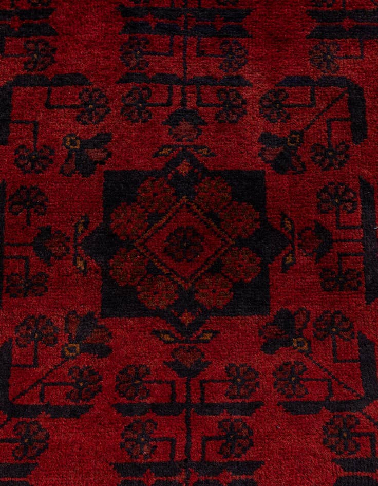 Detail image of 2' 8 x 6' 3  Hand Knotted Khal Mohammadi Wool Runner Rug