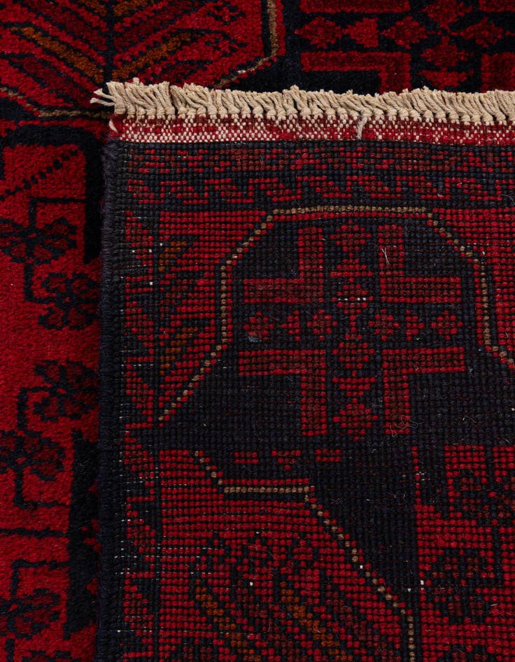 Detail image of 2' 8 x 6' 4  Hand Knotted Khal Mohammadi Wool Runner Rug