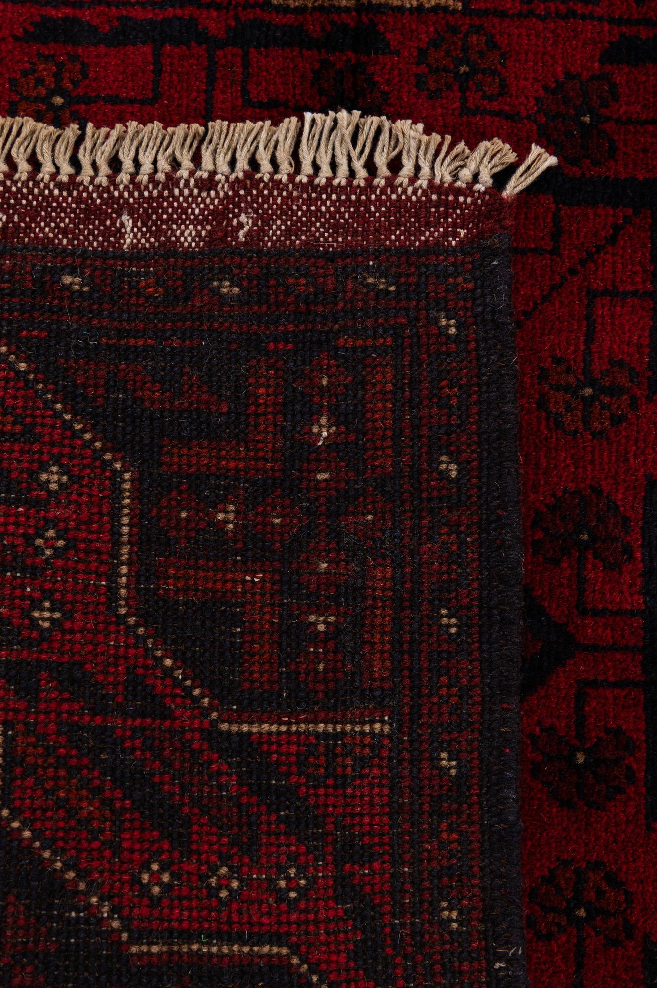 2' 8 x 6' 4 Hand Knotted Khal Mohammadi Wool Runner Rug
