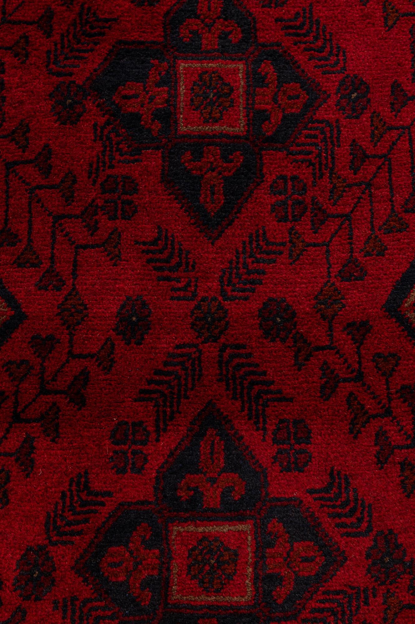2' 8 x 6' 5 Hand Knotted Khal Mohammadi Wool Runner Rug