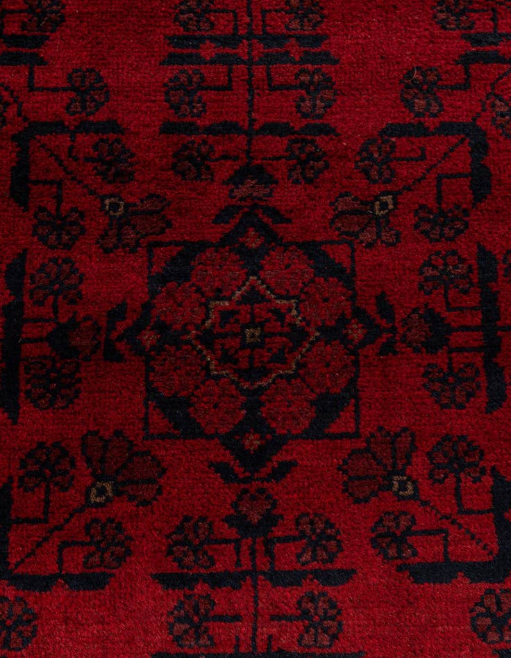 Detail image of 2' 6 x 6' 2  Hand Knotted Khal Mohammadi Wool Runner Rug