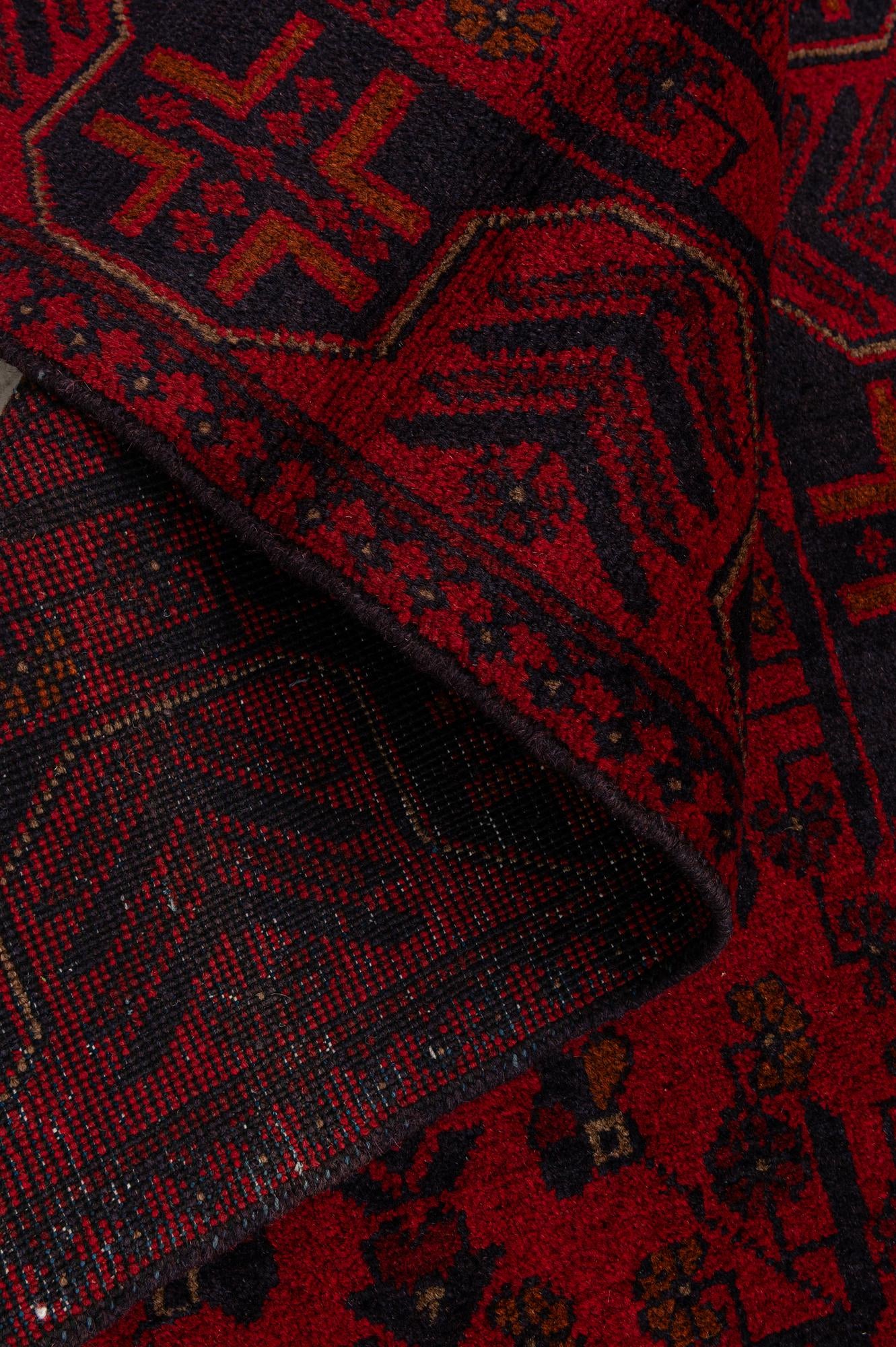 2' 8 x 6' 5 Hand Knotted Khal Mohammadi Wool Runner Rug